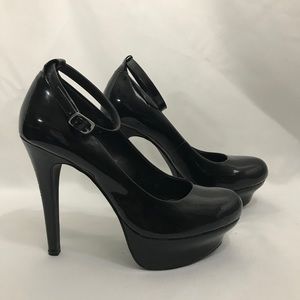 JS by Jessica Simpson platform heels sz.7
